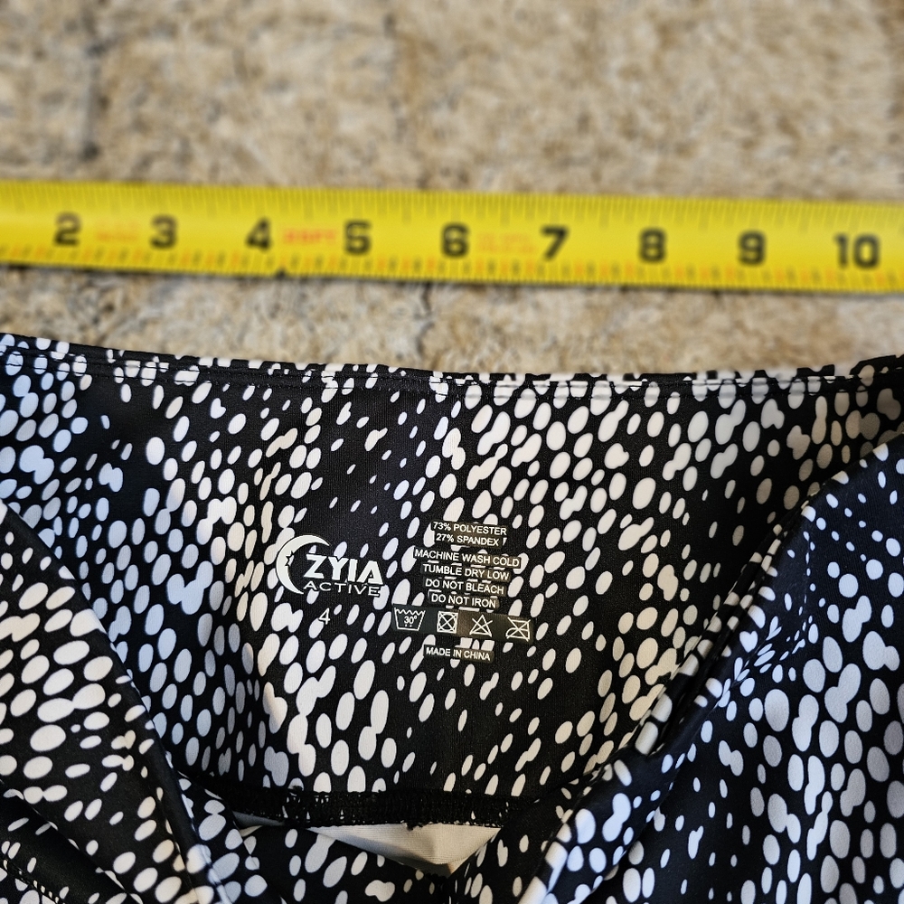 ZYIA Active Black Viper Pocket Light N Tight Hi-Rise Leggings 7/8 24” SZ 4 - Picture 5 of 11